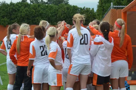 team-huddle-vs-UIC-3