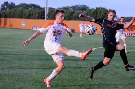 Vlad Lekarev v Findlay - Sept 2 2014 - Larry Clapper photo