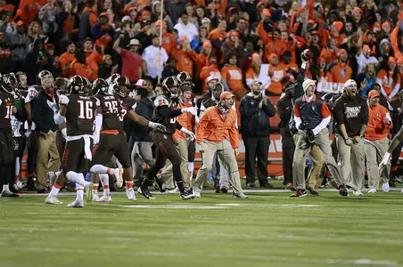BG-Toledo crowd