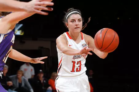 Sydney Lambert v Ashland - Nov 7 2015 - Bianca Garza photo