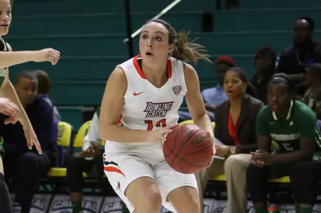 Rachel Konieczki v Jacksonville - Nov 28 2015 - Rodney Williams pic