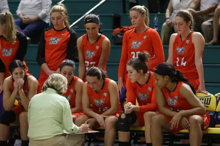 Bench Roos timeout v Davidson - Nov 27 2015 - Rodney Williams pic
