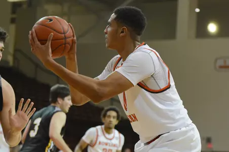 Josh_Gomez_4_vs_UMBC_LC.jpg