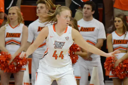 Maddie Cole - Dec 2 2015 v Evansville - Larry Clapper photo