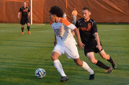 Ryan James - Sept 2 2014 v Findlay - James Nahikian photo
