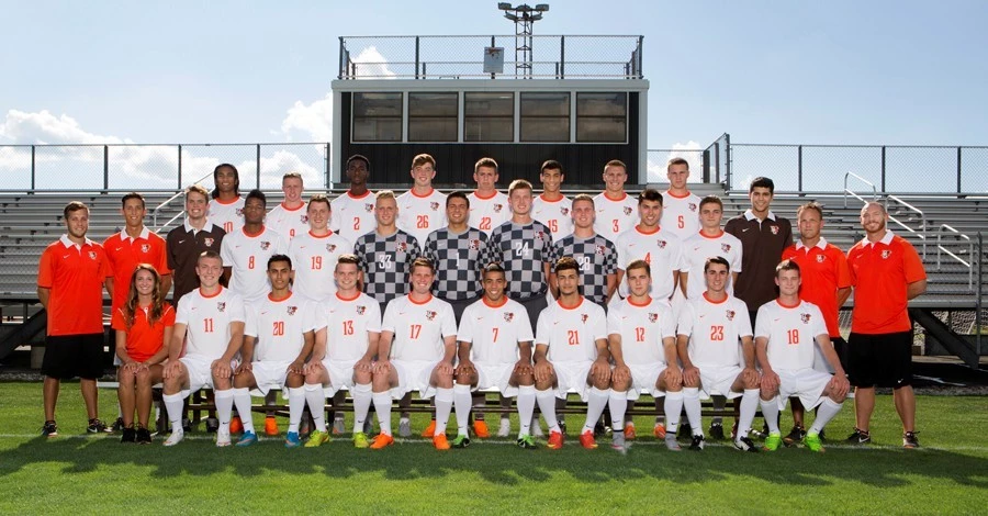 BGSU men's soccer 2015 - 900 pixels wide