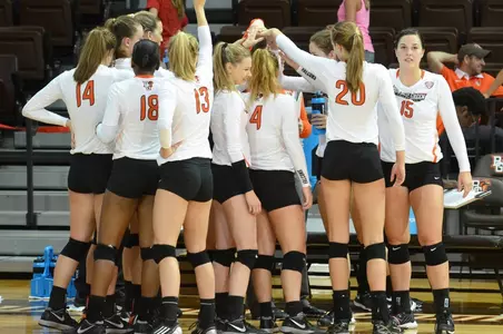 vball team huddle - 1