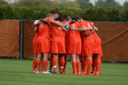 Huddle - Aug 30 2015 v WIU - Larry Clapper photo
