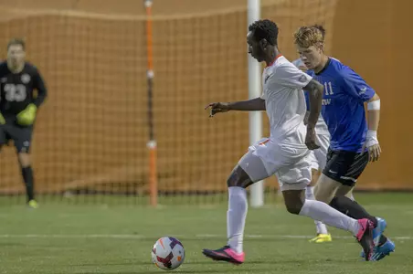Bismark Agyeman - Sept 18 2015 v IPFW - Ruben Kappler pic