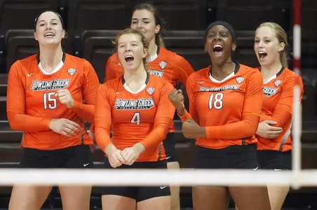 bench_celebration_1_vs_Loyola.jpg