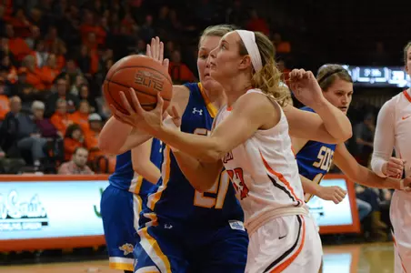 Kennedy Kirkpatrick v South Dakota State - Dec 21 2015 - Larry Clapper