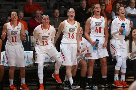 Bench celeb v Ferris State - Christine Nelson photo