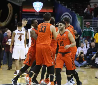 team celebration vs. CMU - MAC Quarterfinals