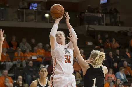 Lauren Tibbs - Feb 10 2016 v WMU - Ruben Kappler photo