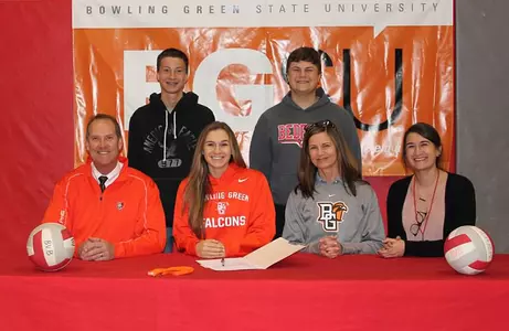 Isabelle-Marciniak-sigining day 2016