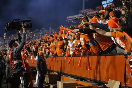 Fans Doyt Perry Stadium