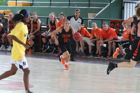 Rachel Konieczki in Cuba - August 2016