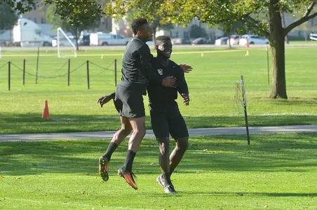 Ebenezer Ackon - Oct 19 2017 practice - MJC photo