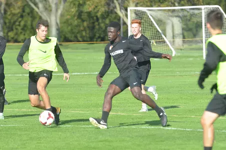 Ebenezer Ackon - Oct 19 2017 practice - MJC photo