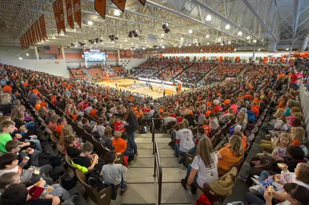 Fans - crowd - BGSU v Xavier Dec 6 2017