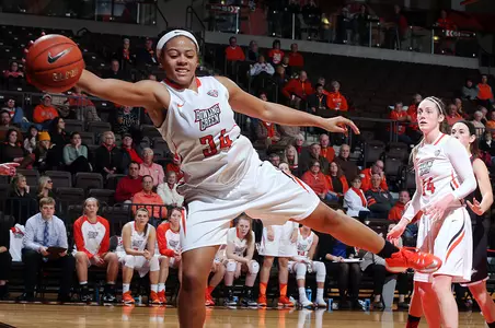 Ashley Tunstall - Jan 4 2017 v NIU - Bianca Garza photo