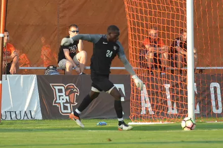 Anthony Mwembia v Wright State Sept 13 2016 - Cutcher