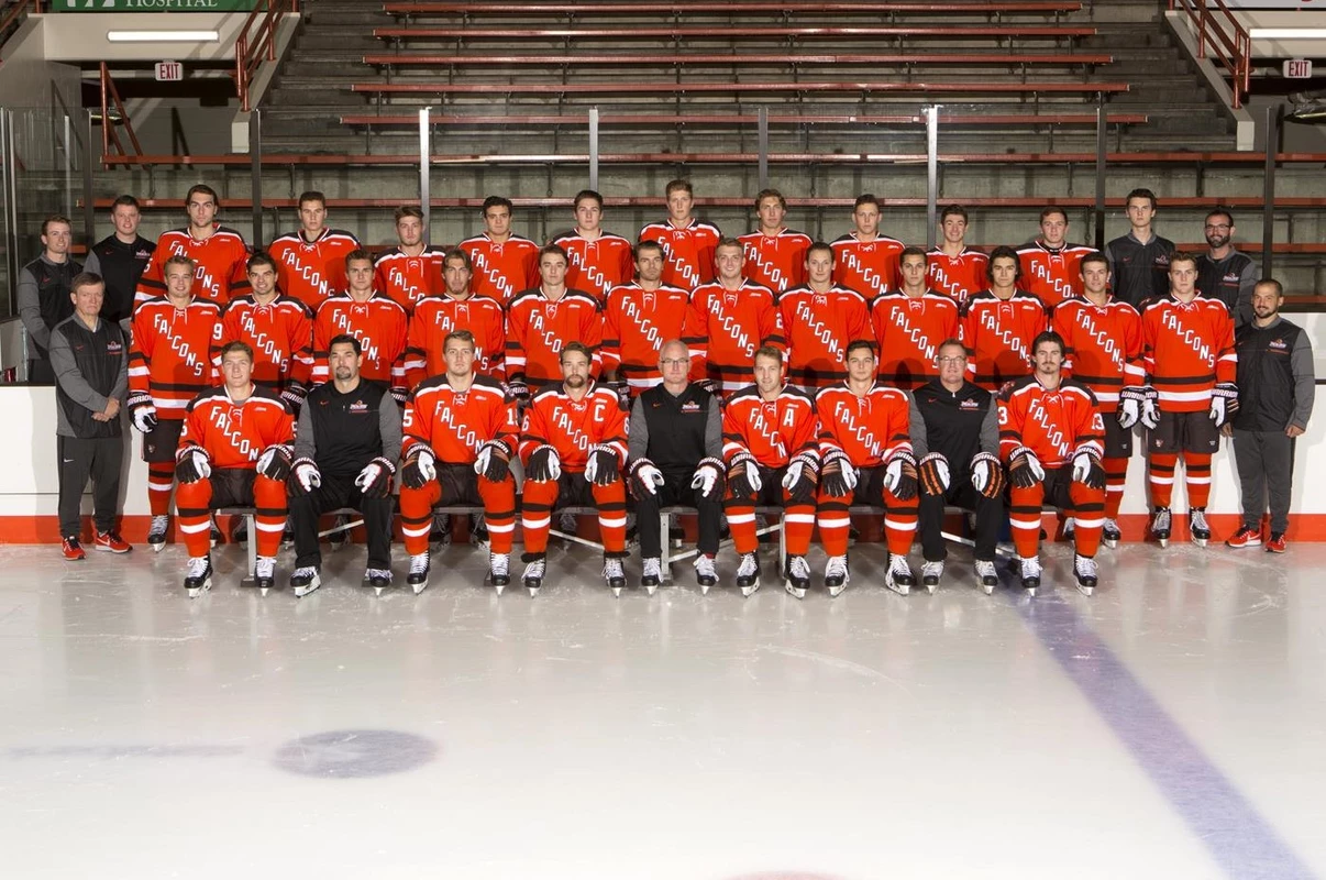 2017-18 Hockey Team Photo