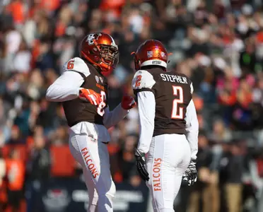 Montre Gregory, Clint Stephens