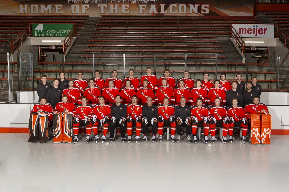 2018-19 Hockey Team Picture