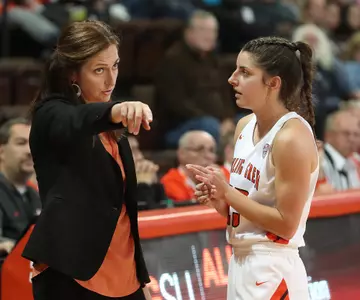 Robyn Fralick Sydney Lambert v Loyola - Nov 20 2018