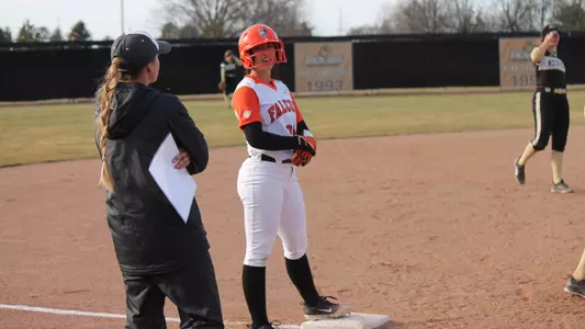 Taylor Blevins Sarah Willis v WMU - March 30 2018