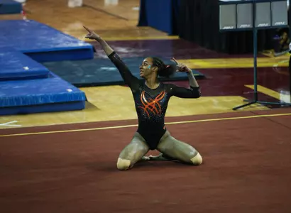 Jovannah East