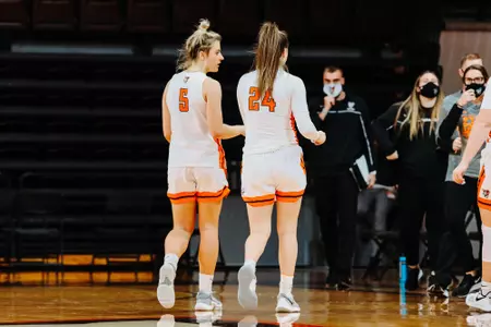 Elissa Brett Kenzie Lewis bench Carson Manger