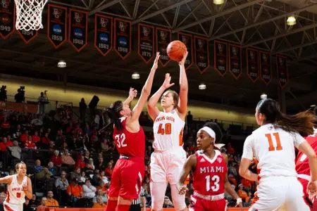 Clare Glowniak v Miami - Feb 1 2020