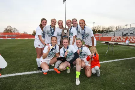 freshmen - trophy - MAC champs
