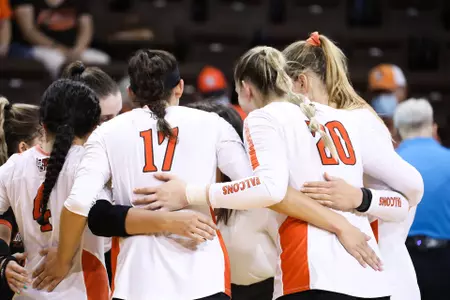 VB_Team_vs_NIU