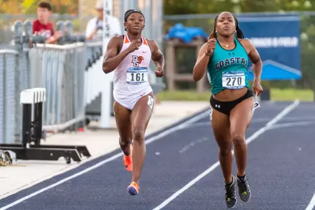 Iyanna Ross - 400 M - NCAA East Region Prelims