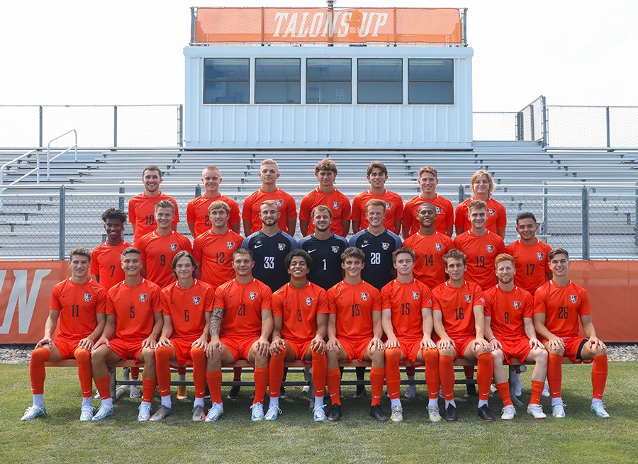 BGSU men's soccer team photo 2021 v2