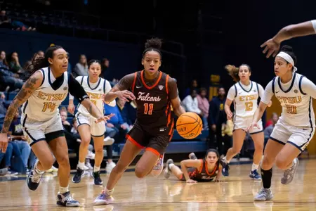 BGSU 82, ETSU 64 - photos by Austin Pantaleo