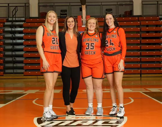 W.Basketball Fifth-Year Falcons: Allison Day, Kadie Hempfling, Coach Robyn Fralick, Payton Moore