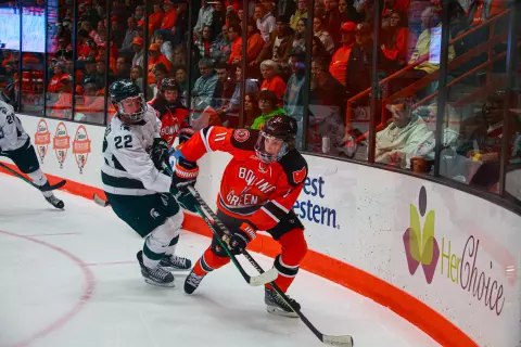 HKY_T_Schneider_vs_MSU_10_8