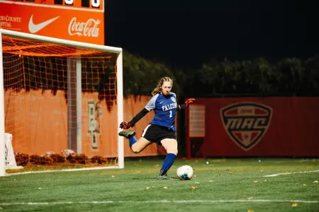 Lili Berg v Miami - Oct. 20, 2022