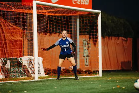 Lili Berg v Miami - Oct. 20, 2022