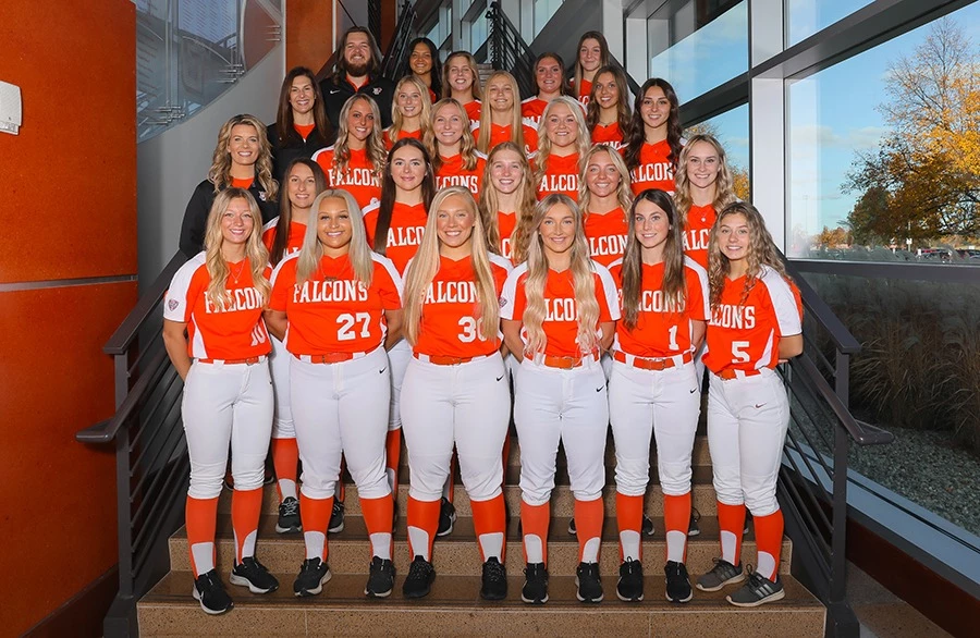 2023 Softball Team photo - 900 width