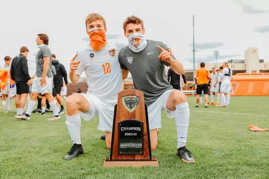 Eli Shope & Kale Nichols after BGSU won the 2020(-21) MAC title