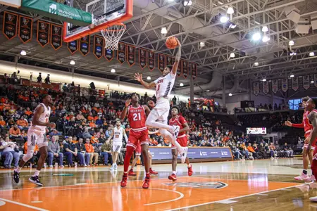 Leon Ayers III Slams It Down