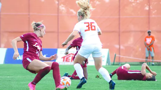 Emma Stransky v Loyola Chicago - Aug 27 2023