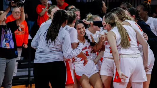 Celeb - Amy Velasco Game-Winning Shot - v Duquesne Nov 27 2023