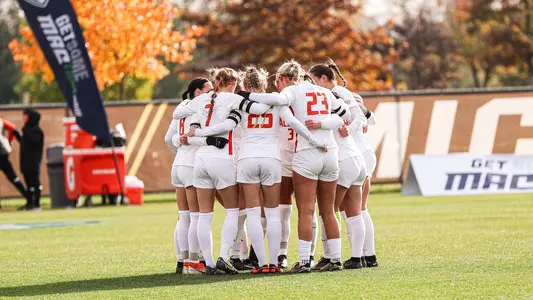 Huddle - BGSU v Ohio - Nov. 2, 2023
