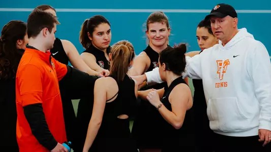 Tennis Team Huddle 2023